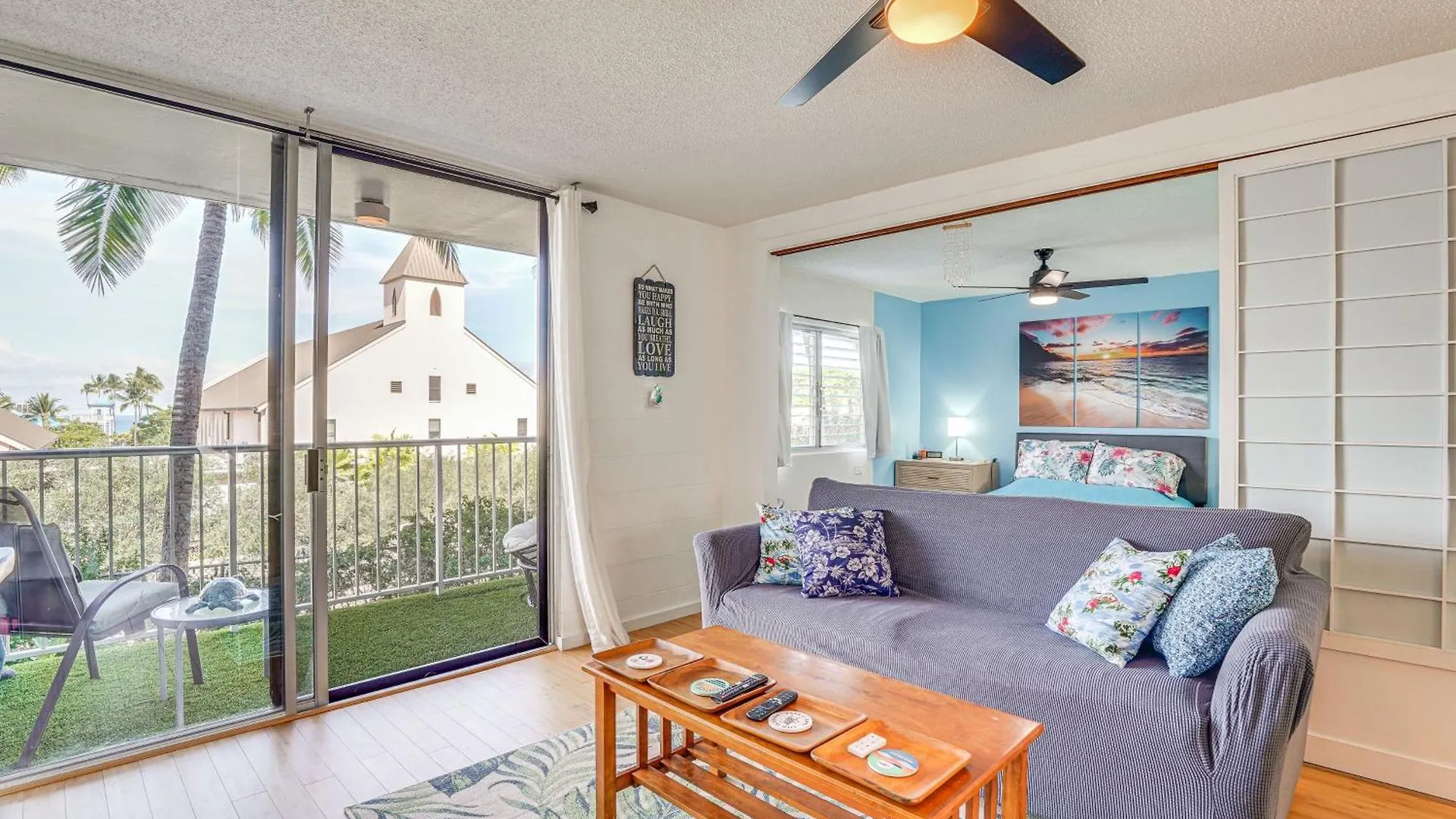 Kailua-Kona Condo With Balcony Walk To The Beach! United States